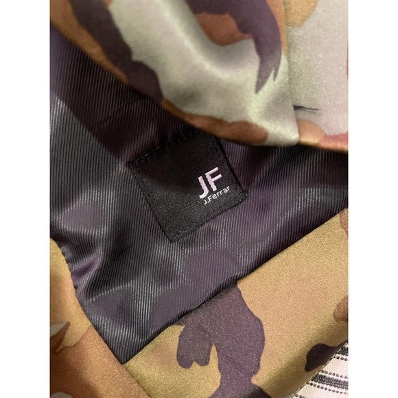 Mens J. Ferrar Camo Vest - Picture 5 of 6